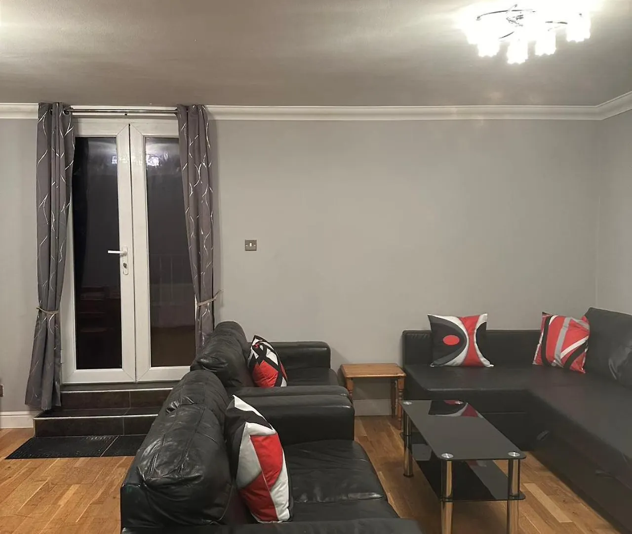 Edinburgh Lauriston 4 Bedroom 7 Beds Duplex