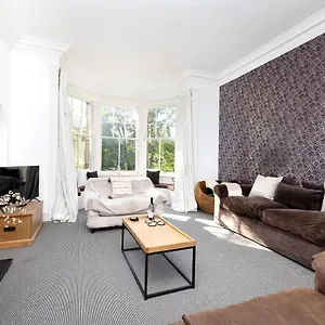  Apartment Joivy Delightful Flat With Parking